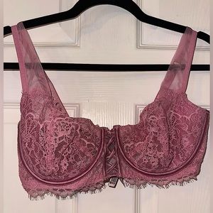 Victoria’s Secret Dream Angels Lace Unlined Bra